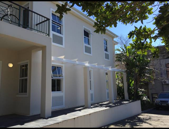 181M² OFFICE RENTED IN WESTLAKE